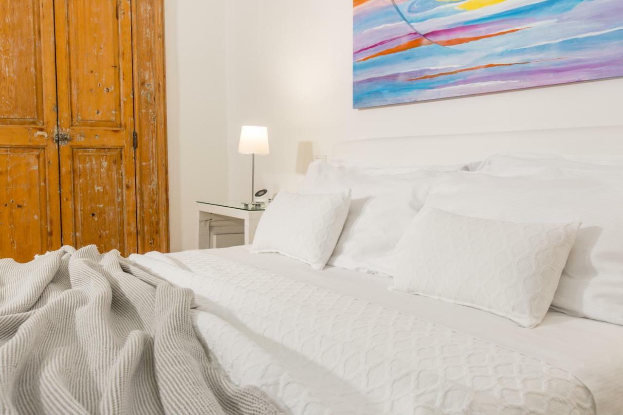 レッチェ ラ フィネストラ スル コンビット B＆B　 Bed & Breakfast エクステリア 写真