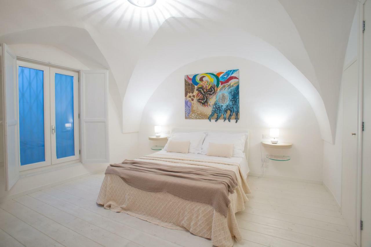 レッチェ ラ フィネストラ スル コンビット B＆B　 Bed & Breakfast エクステリア 写真
